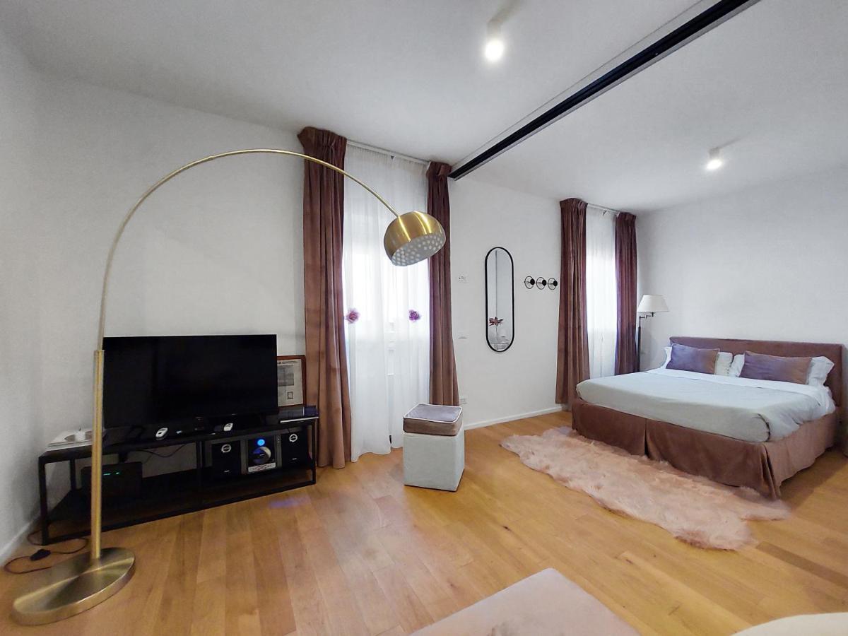 Piazza Di Spagna - Suite Donata, Strollingrome Exterior photo