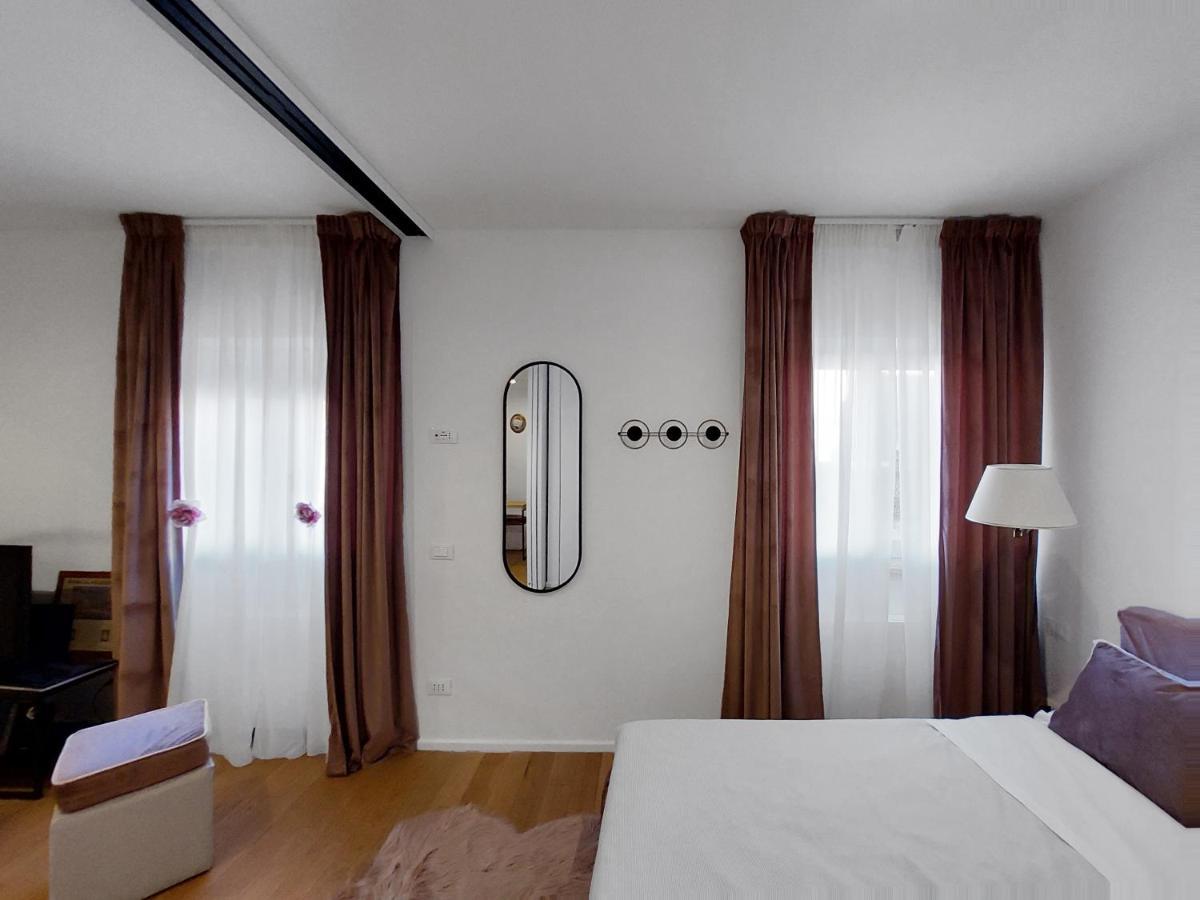 Piazza Di Spagna - Suite Donata, Strollingrome Exterior photo